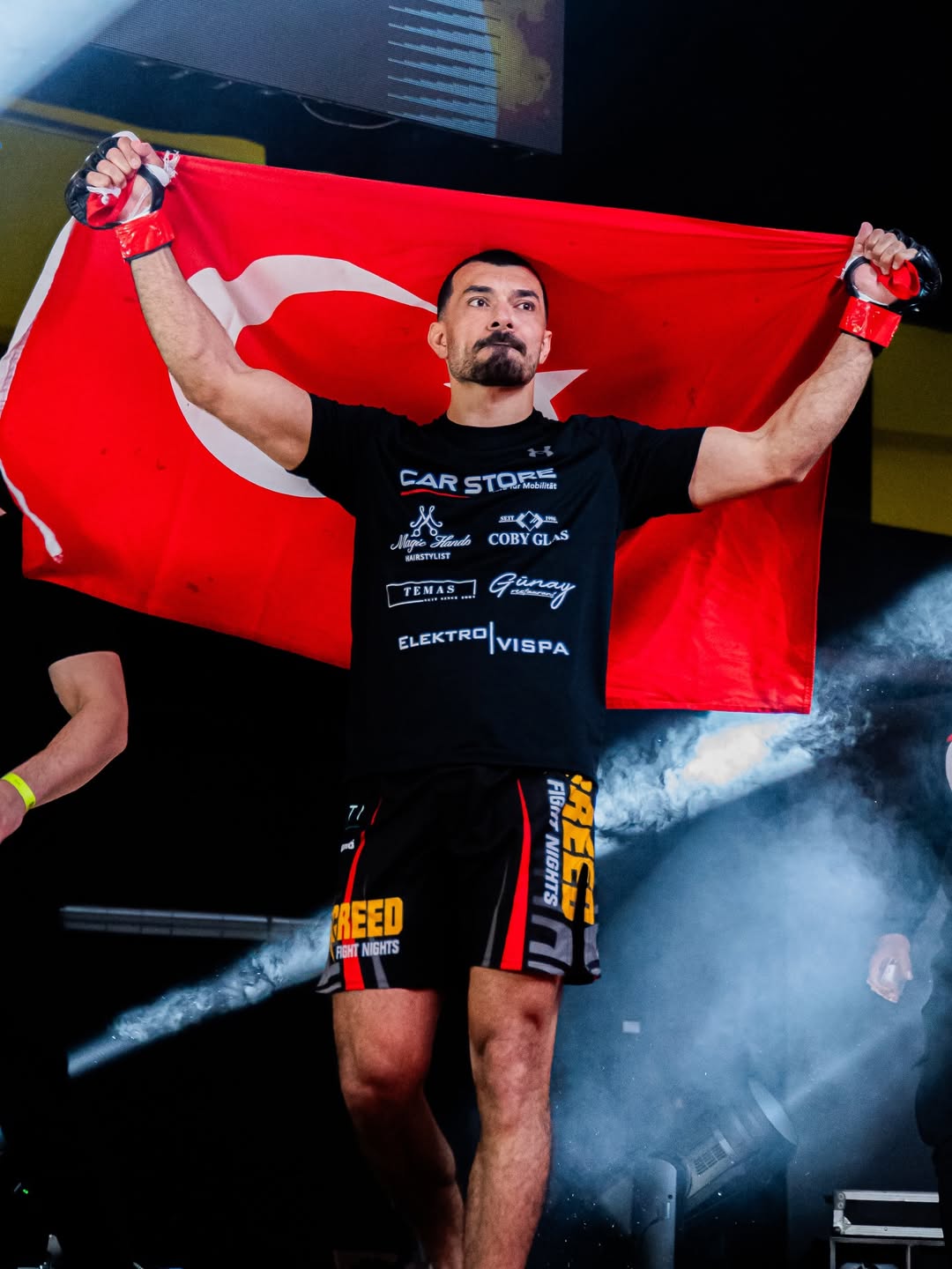 Sieben Bouts, sieben Sieger pro Käfig